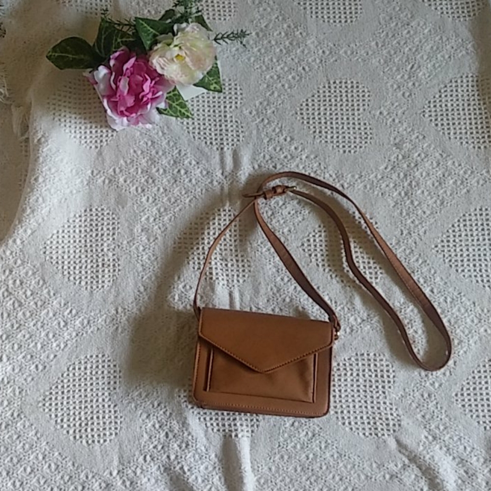 Forever 21 crossbody